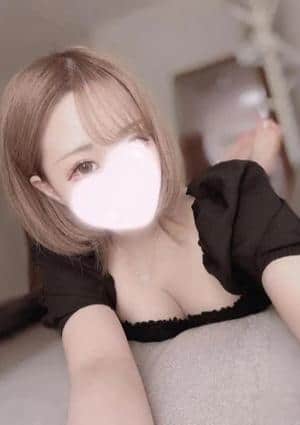 月白 みやび