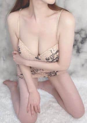 倉木まや