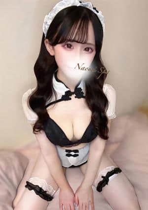 初音りな