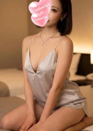 雛形めぐ