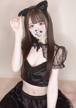 華渕えれの
