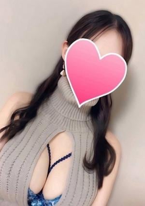 三上もえ