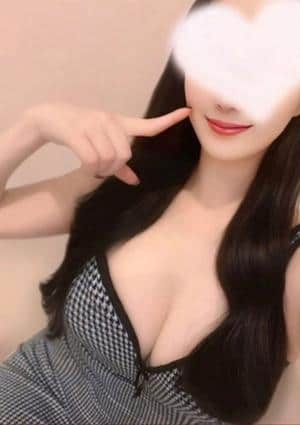 白石 れな