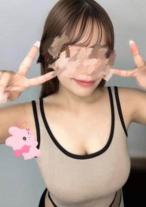 真白 にこり