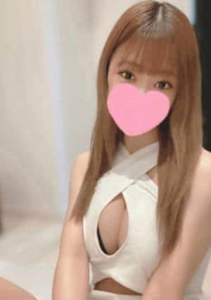 百瀬ゆあ