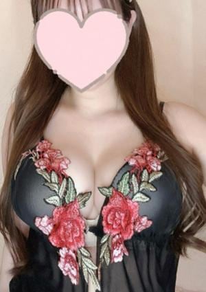 茉白ゆな