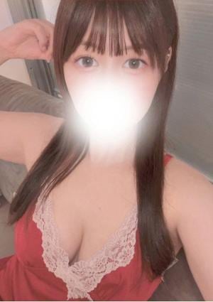 水原ゆな