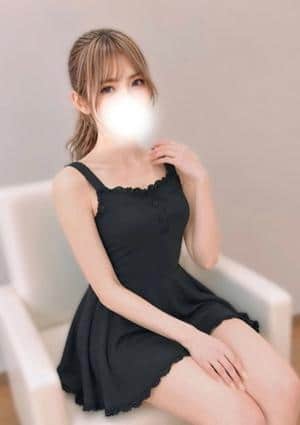 日南りさ