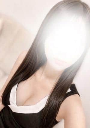長谷川あみ