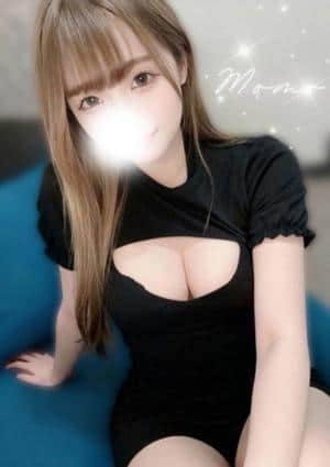 咲摩もも