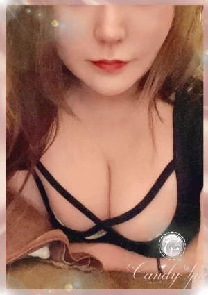 小川ゆい