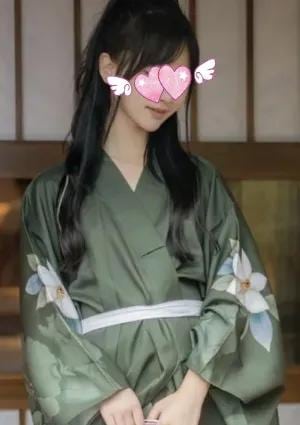 サユリ