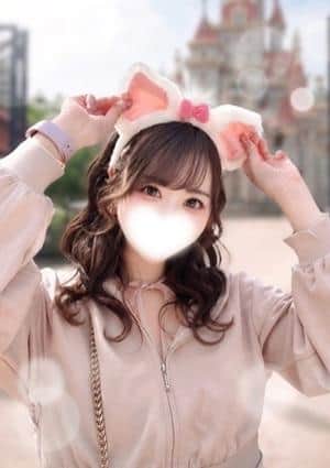 天海ひなの