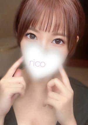 日向 りこ