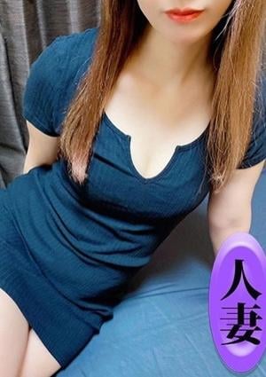 春日なぎさ