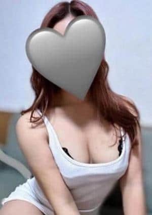 西原えれな