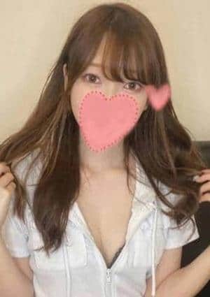 新川すみれ