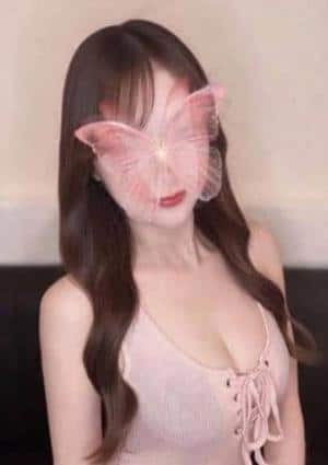 関野るりか