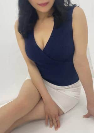 田宮あゆ