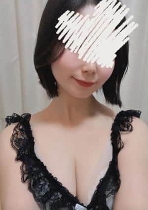 鈴木ももな