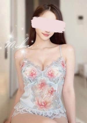 芹沢みな
