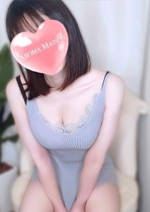 水川あすみ