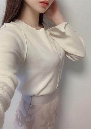 星奈くるみ