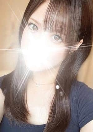 水川あすか