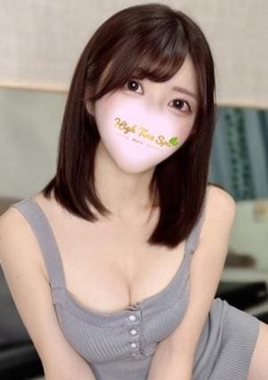 香椎れな