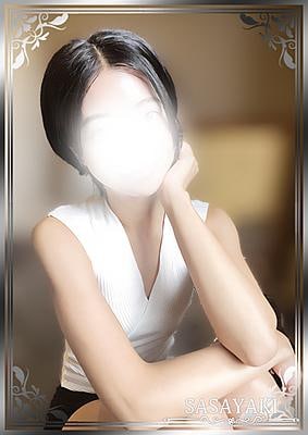 桃乃かぐや