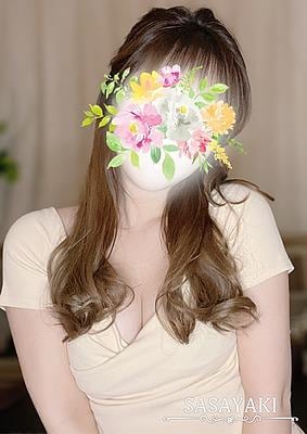 栗田もえ