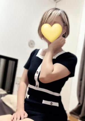 朝比奈かなみ