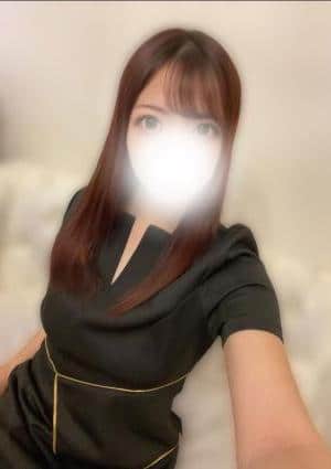 水凪なぎさ