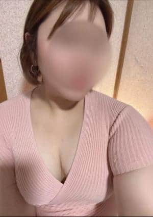 愛咲なな
