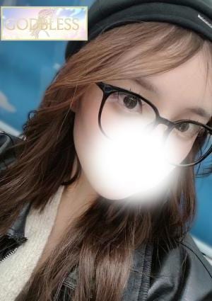 ももあ