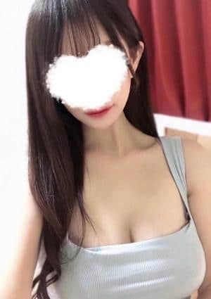 ななみ
