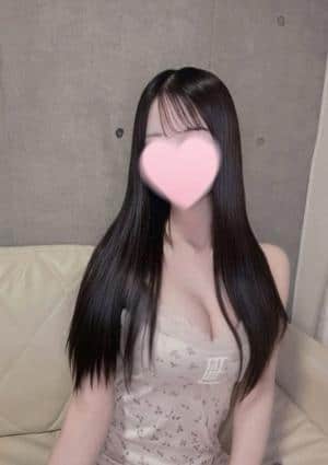 ゆりな