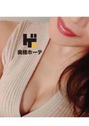 長谷川 れな