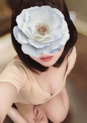 露木まゆ