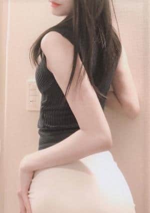 高梨れみ