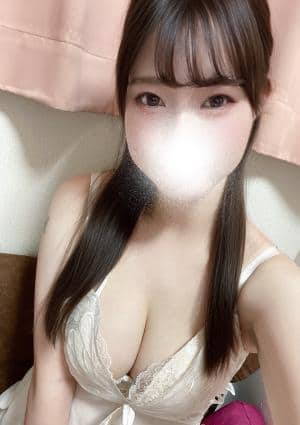 手島ゆうな