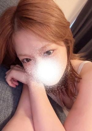 桃乃井みこ