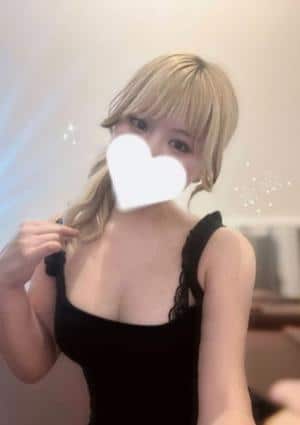 潮崎なぎ