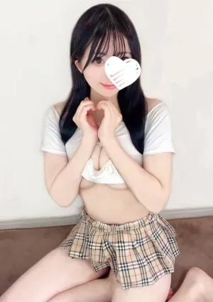 長澤 ひなの
