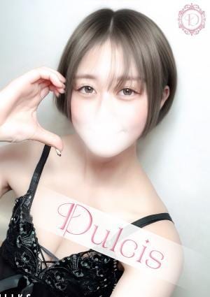 西城まりえ