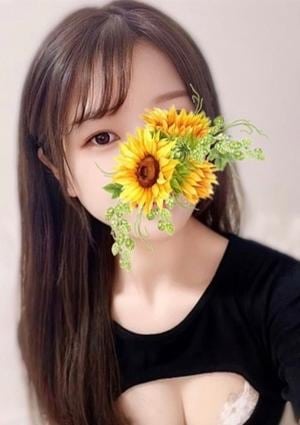 華本かれん
