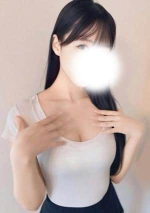 東雲ももか