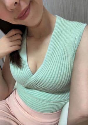 日向みなみ