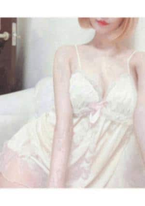 愛原えれな