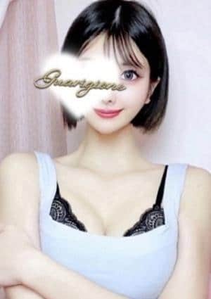 山田 なぎさ